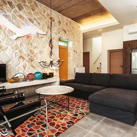 Villa Azimut 1 By