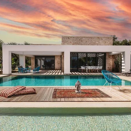 Villa Azimut 1 By Plános